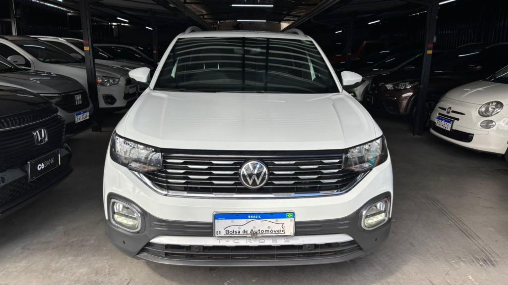 VOLKSWAGEN T-Cross - Foto