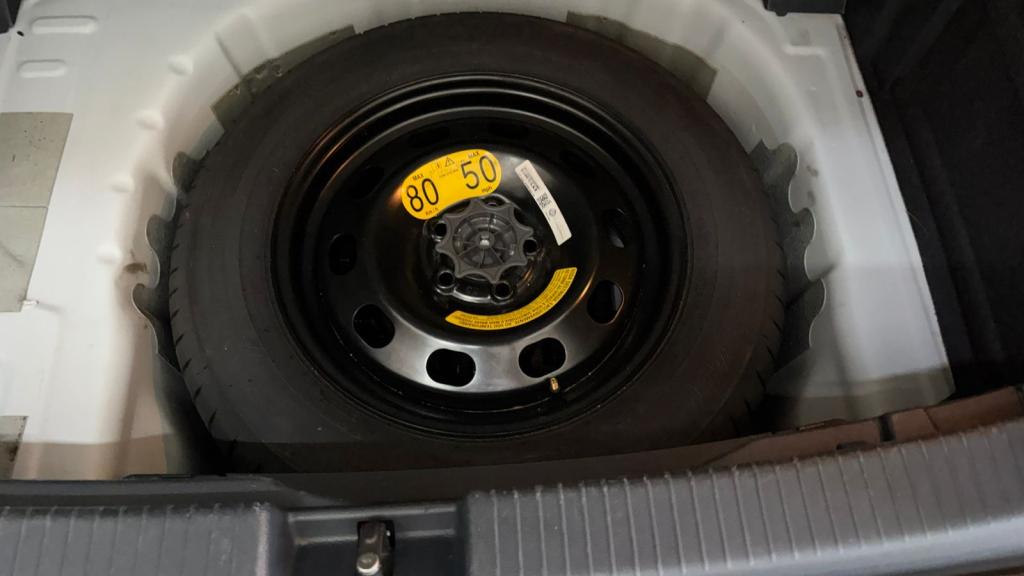 VOLKSWAGEN T-Cross - Foto