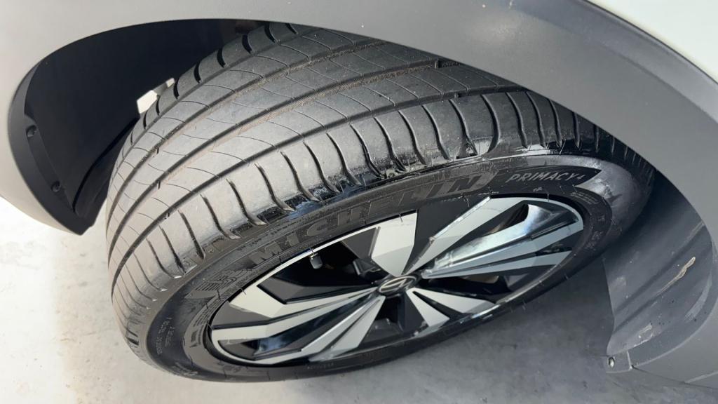 VOLKSWAGEN T-Cross - Foto