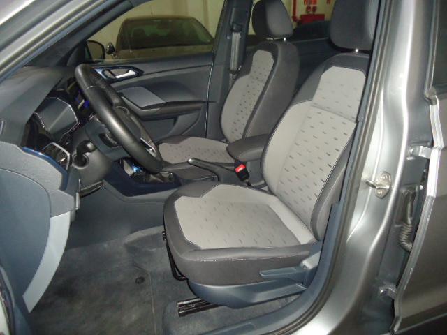 VOLKSWAGEN T-Cross - Foto