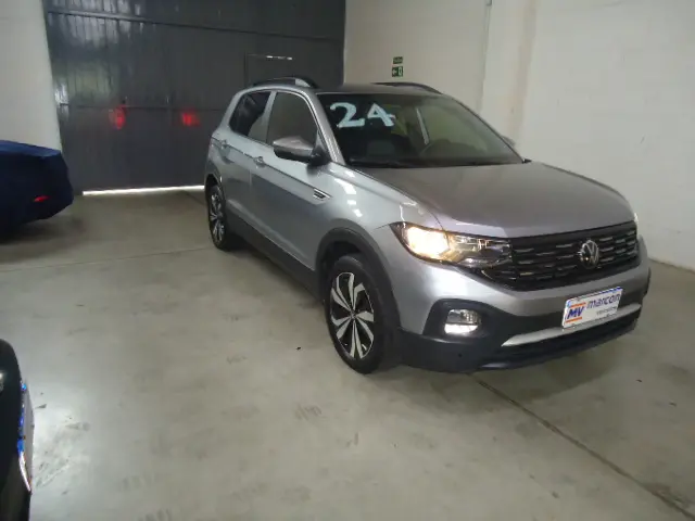 VOLKSWAGEN T-Cross - Foto