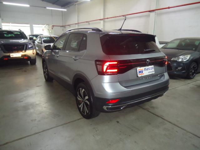 VOLKSWAGEN T-Cross - Foto
