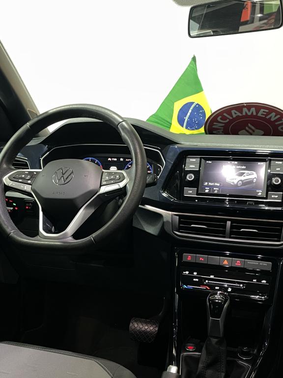 VOLKSWAGEN T-Cross - Foto