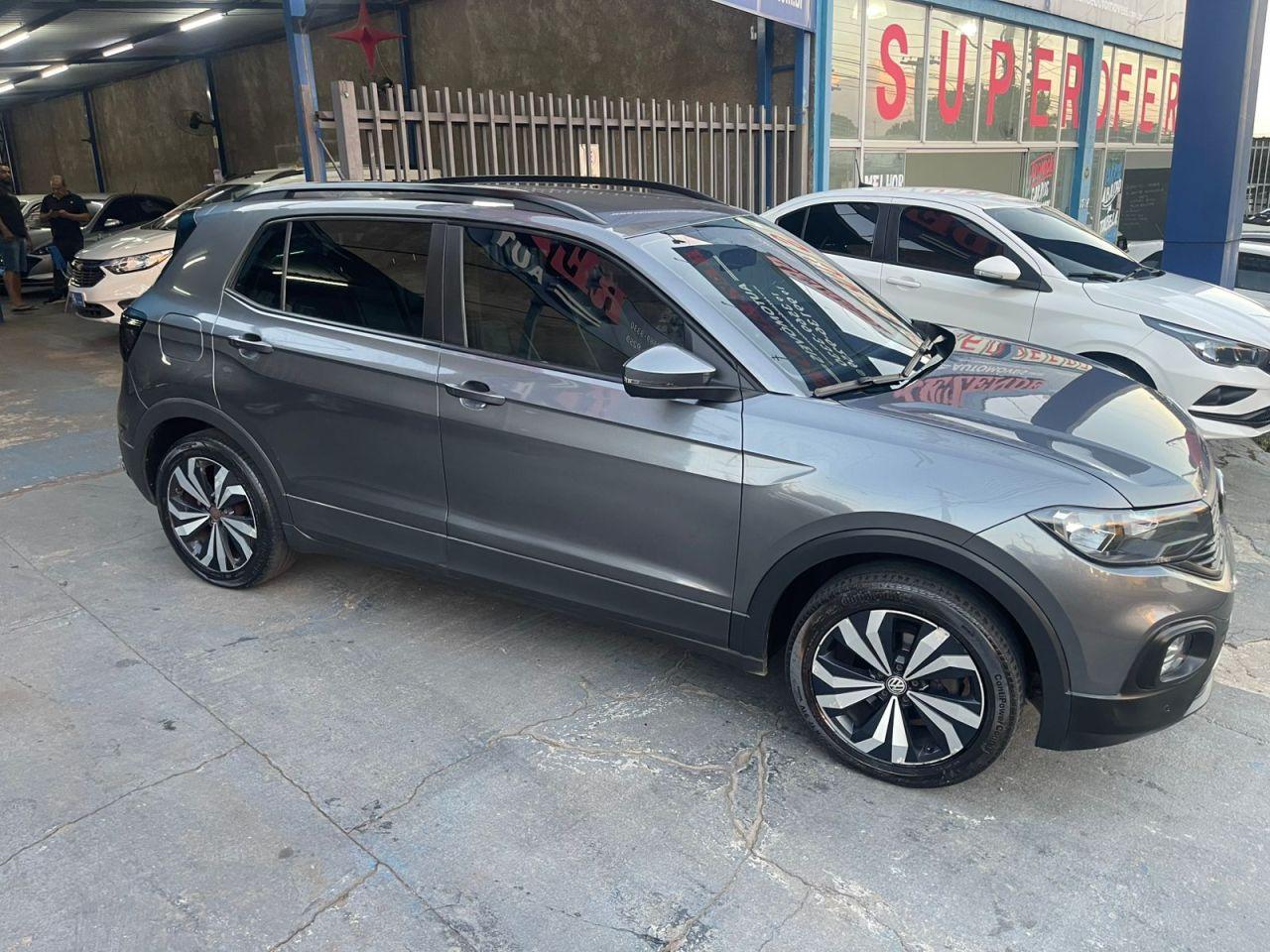 VOLKSWAGEN T-Cross - Foto