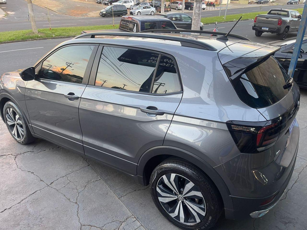 VOLKSWAGEN T-Cross - Foto