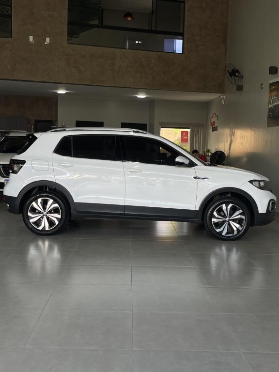 VOLKSWAGEN T-Cross - Foto
