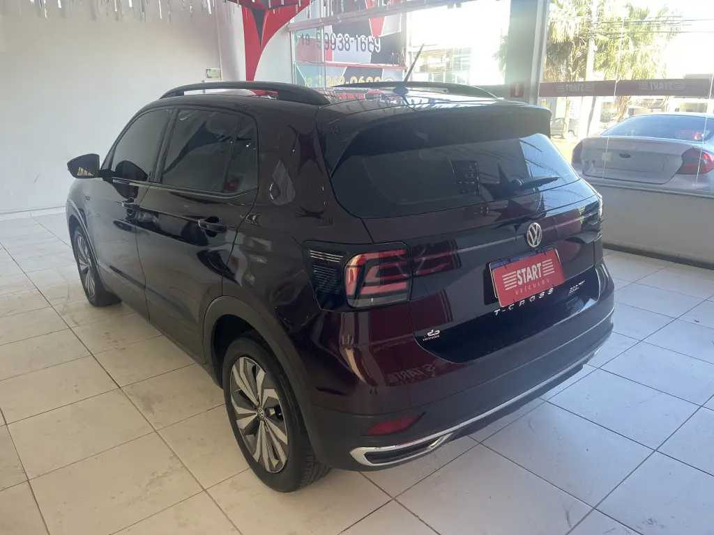 VOLKSWAGEN T-Cross - Foto
