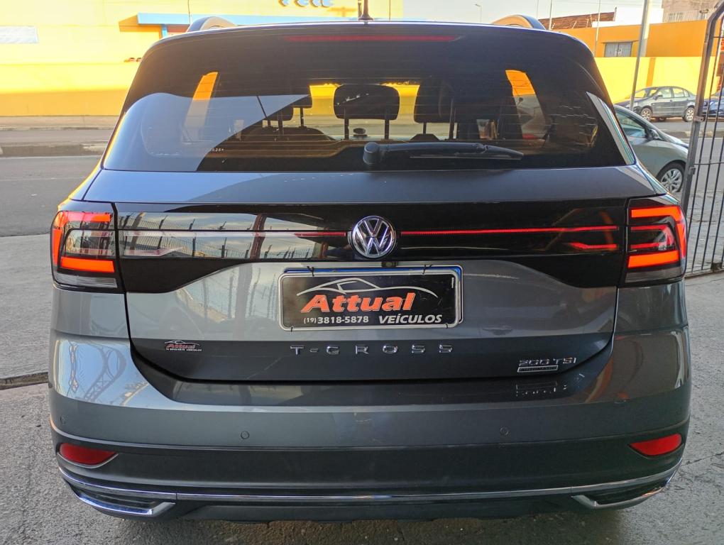 VOLKSWAGEN T-Cross - Foto