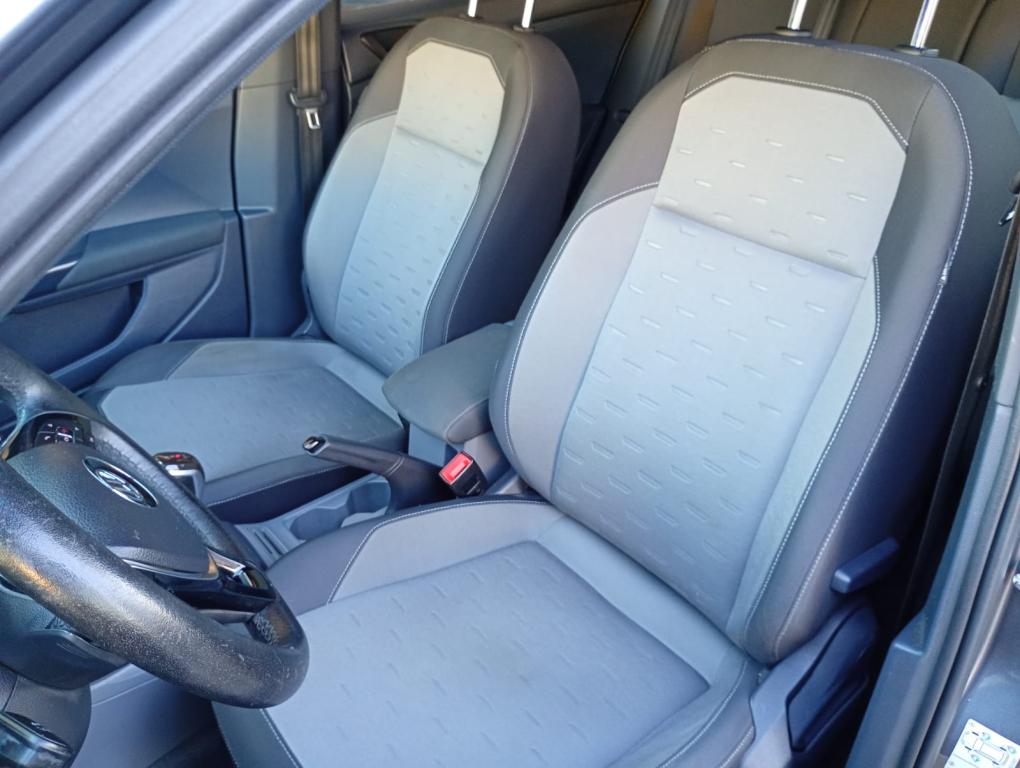 VOLKSWAGEN T-Cross - Foto