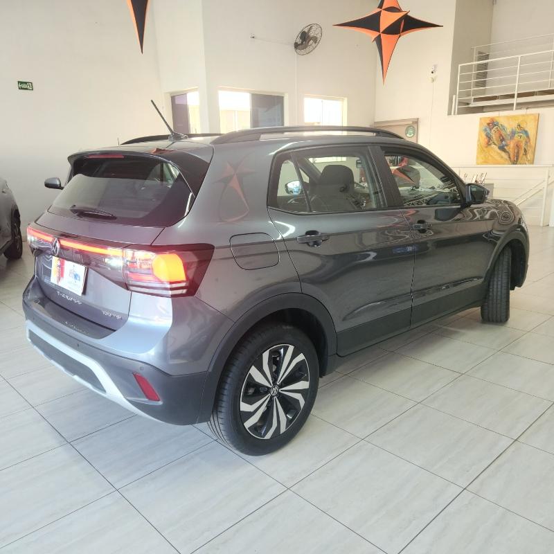 VOLKSWAGEN T-Cross - Foto