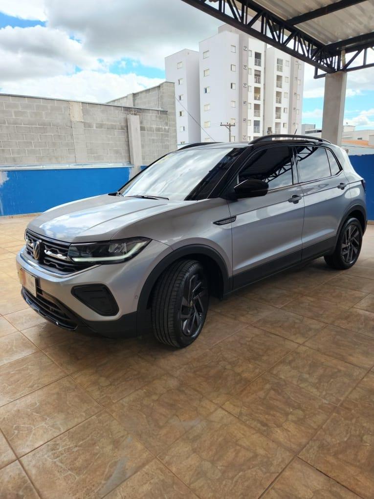 VOLKSWAGEN T-Cross - Foto