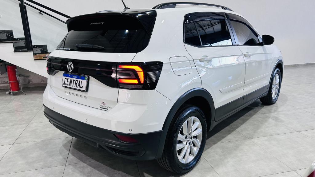 VOLKSWAGEN T-Cross - Foto