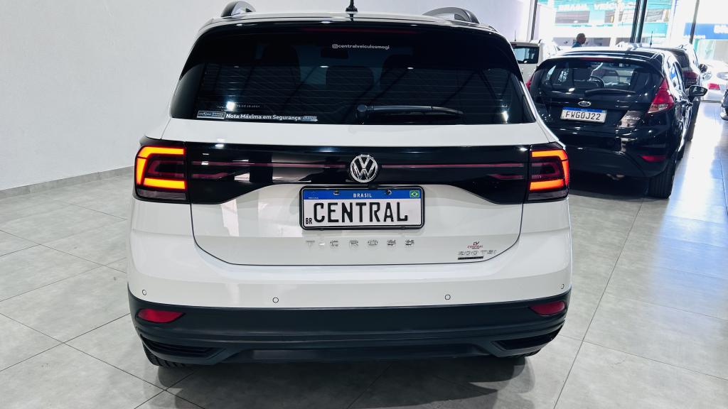 VOLKSWAGEN T-Cross - Foto