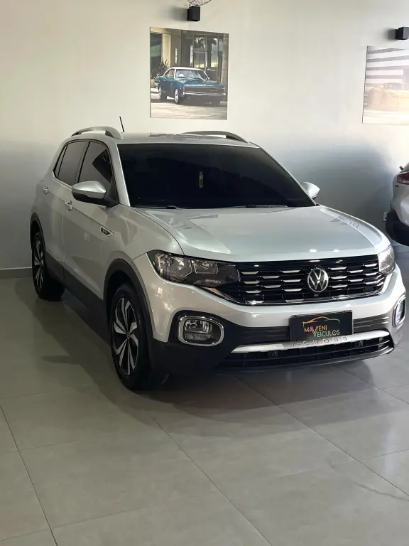 VOLKSWAGEN T-Cross - Foto