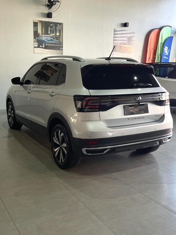 VOLKSWAGEN T-Cross - Foto