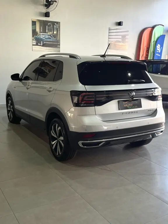 VOLKSWAGEN T-Cross - Foto