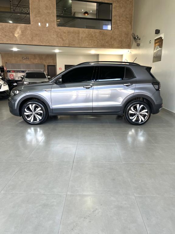VOLKSWAGEN T-Cross - Foto