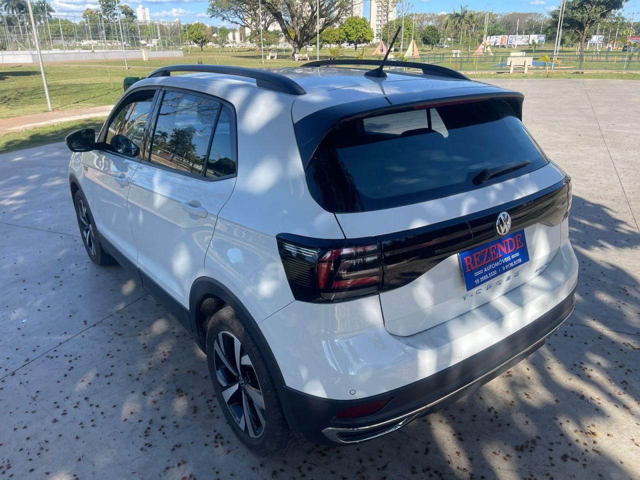 VOLKSWAGEN T-Cross - Foto