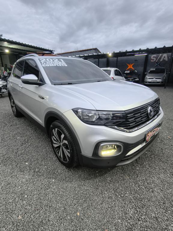 VOLKSWAGEN T-Cross - Foto