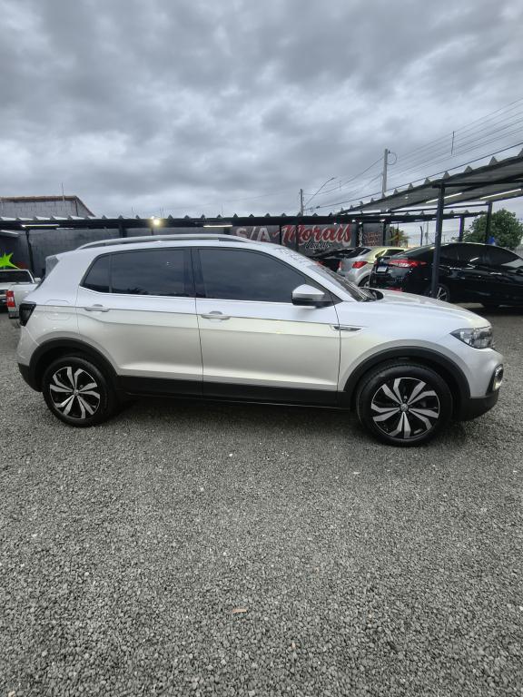 VOLKSWAGEN T-Cross - Foto