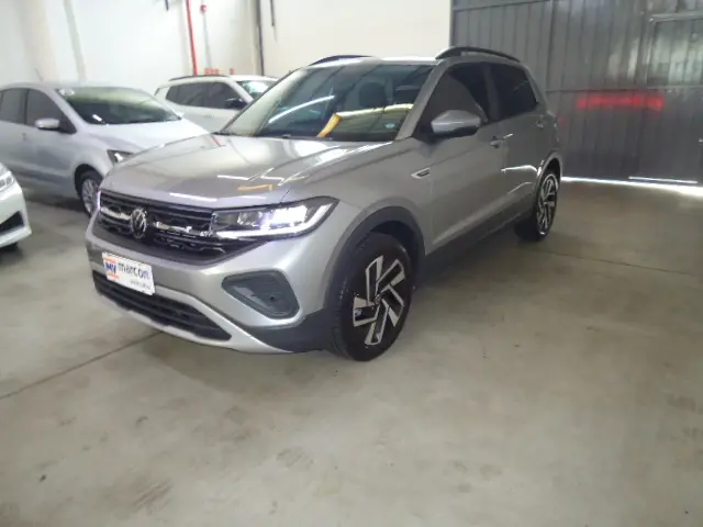 VOLKSWAGEN T-Cross - Foto