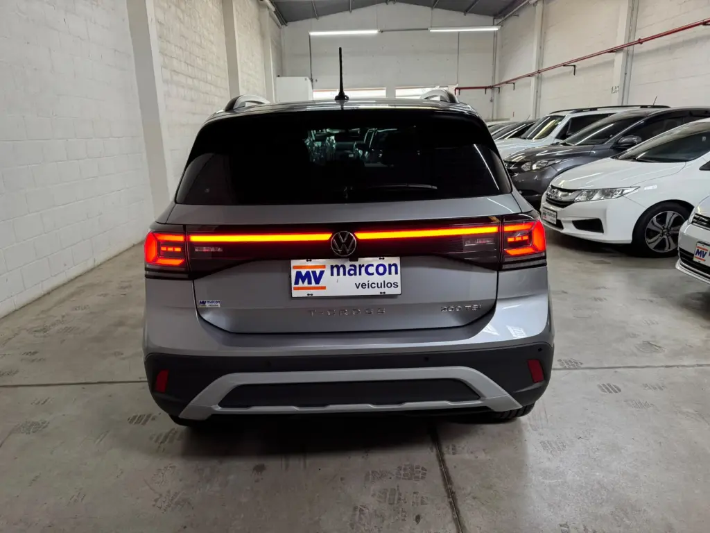 VOLKSWAGEN T-Cross - Foto