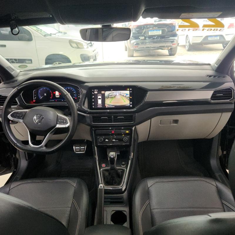 VOLKSWAGEN T-Cross - Foto