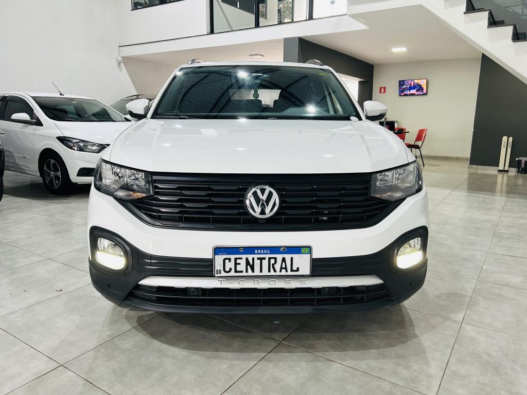 VOLKSWAGEN T-Cross - Foto