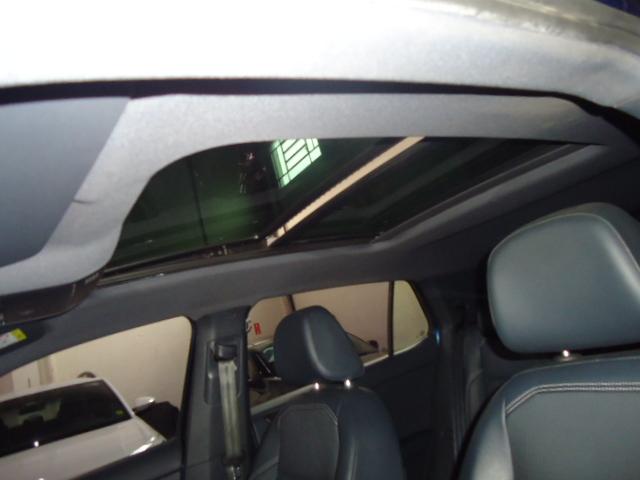 VOLKSWAGEN T-Cross - Foto