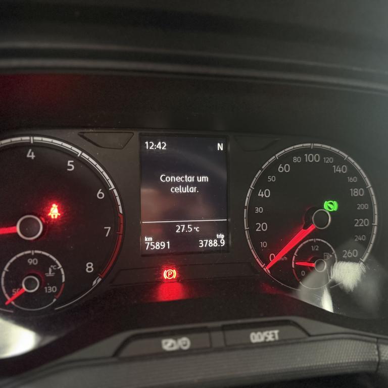 VOLKSWAGEN T-Cross - Foto