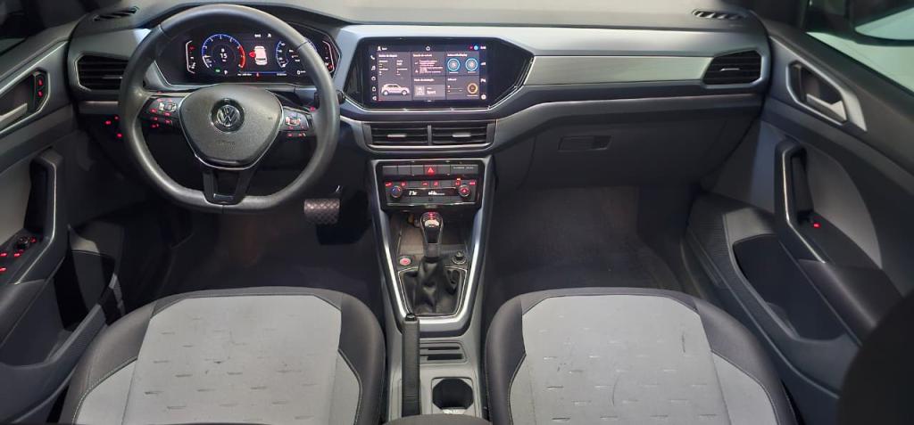 VOLKSWAGEN T-Cross - Foto