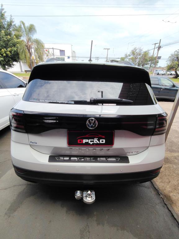 VOLKSWAGEN T-Cross - Foto