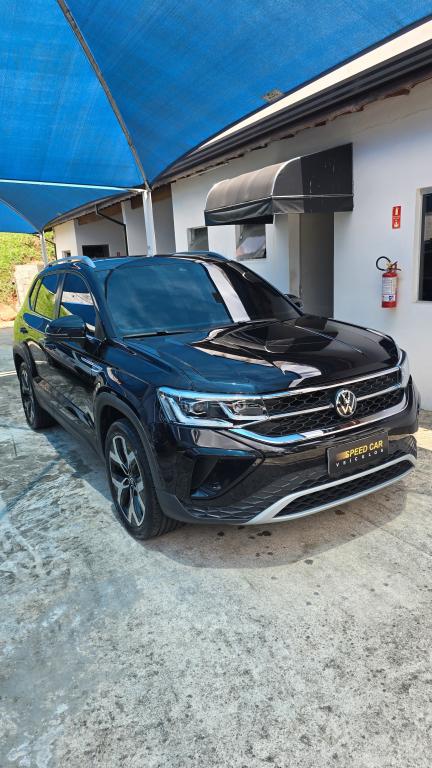 VOLKSWAGEN Taos - Foto