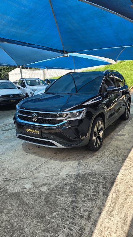 VOLKSWAGEN Taos - Foto