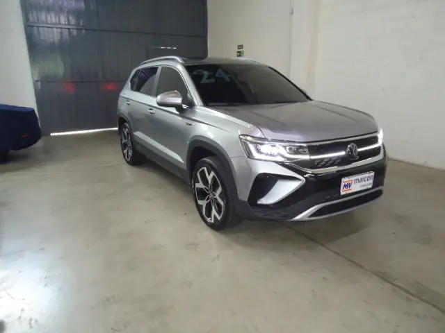VOLKSWAGEN Taos - Foto