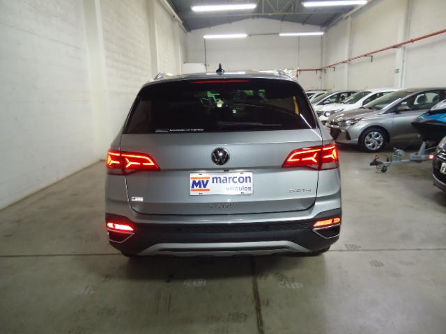 VOLKSWAGEN Taos - Foto