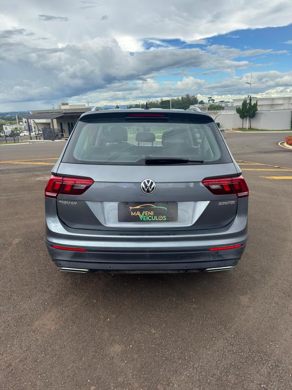 VOLKSWAGEN Tiguan - Foto