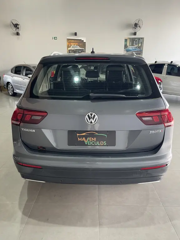 VOLKSWAGEN Tiguan - Foto