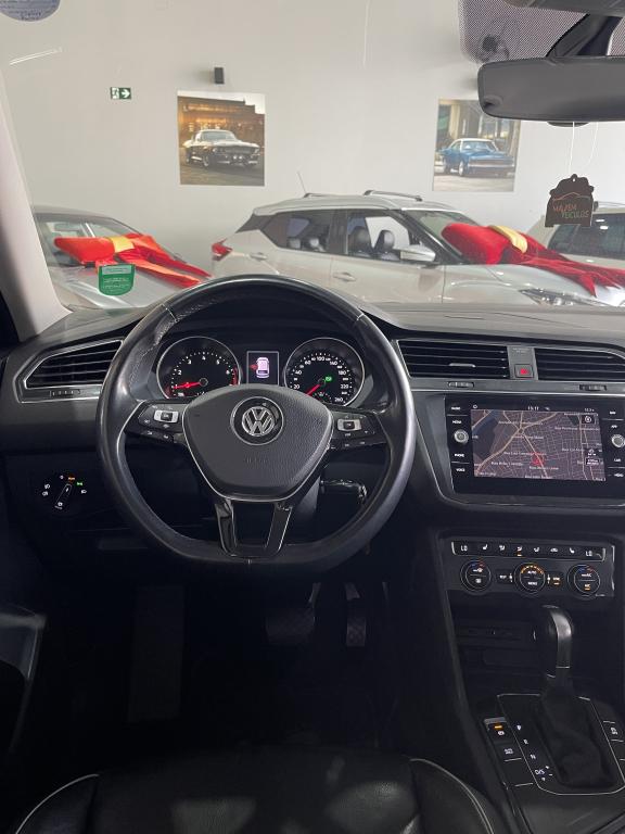 VOLKSWAGEN Tiguan - Foto