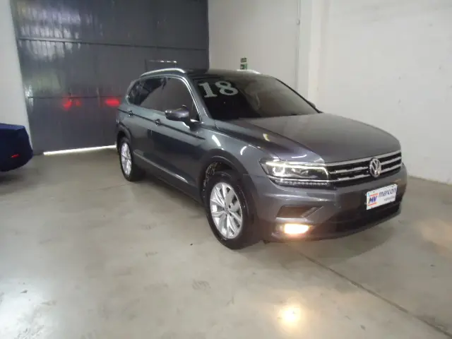 VOLKSWAGEN Tiguan - Foto
