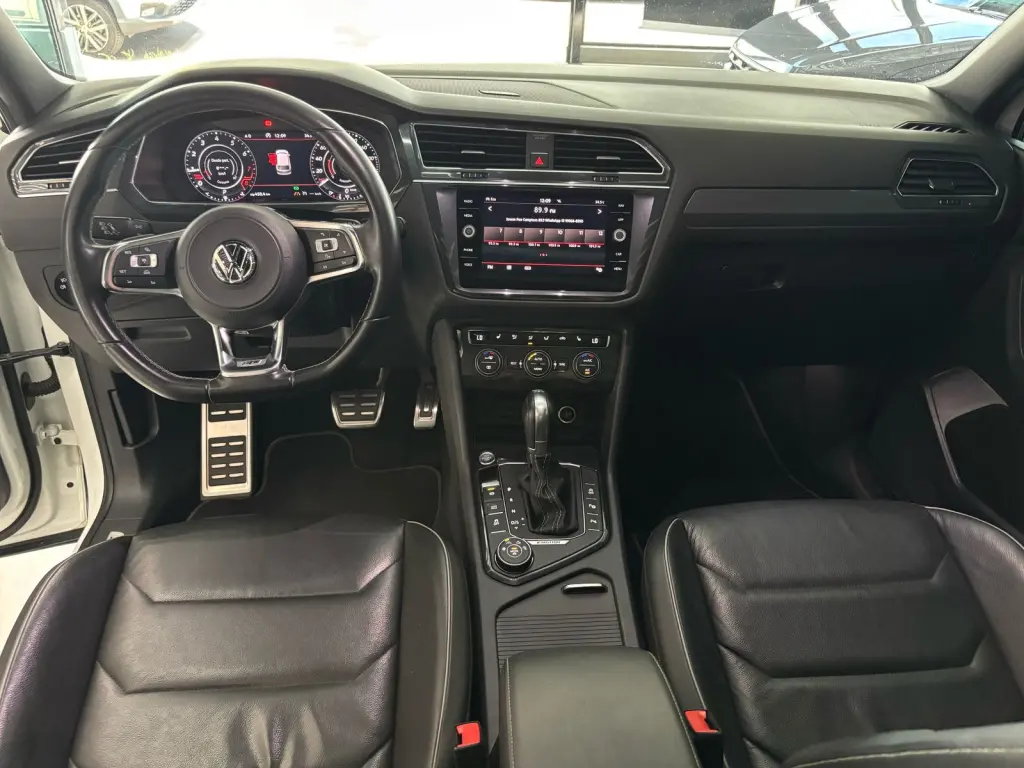 VOLKSWAGEN Tiguan - Foto