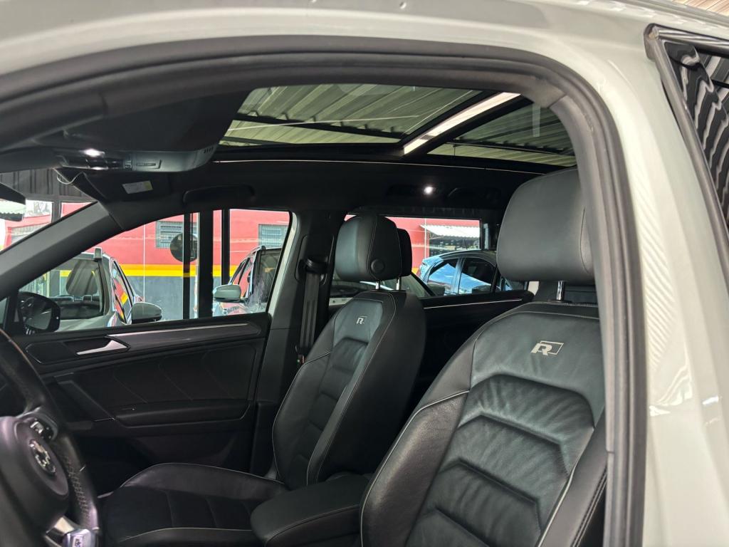 VOLKSWAGEN Tiguan - Foto