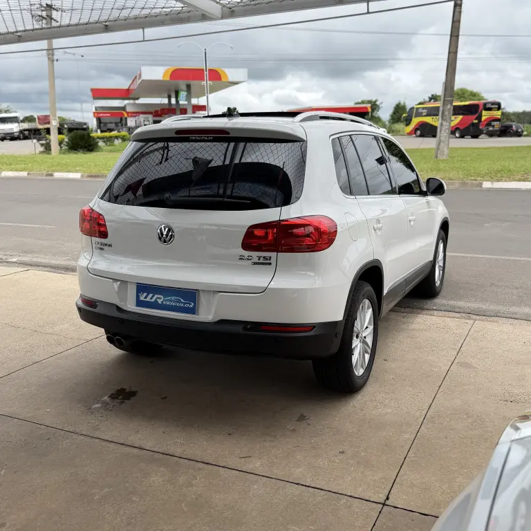 VOLKSWAGEN Tiguan - Foto