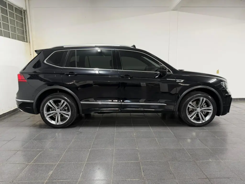 VOLKSWAGEN Tiguan - Foto