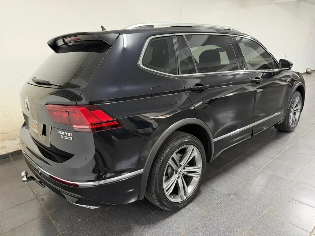 VOLKSWAGEN Tiguan - Foto