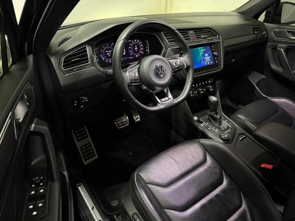 VOLKSWAGEN Tiguan - Foto
