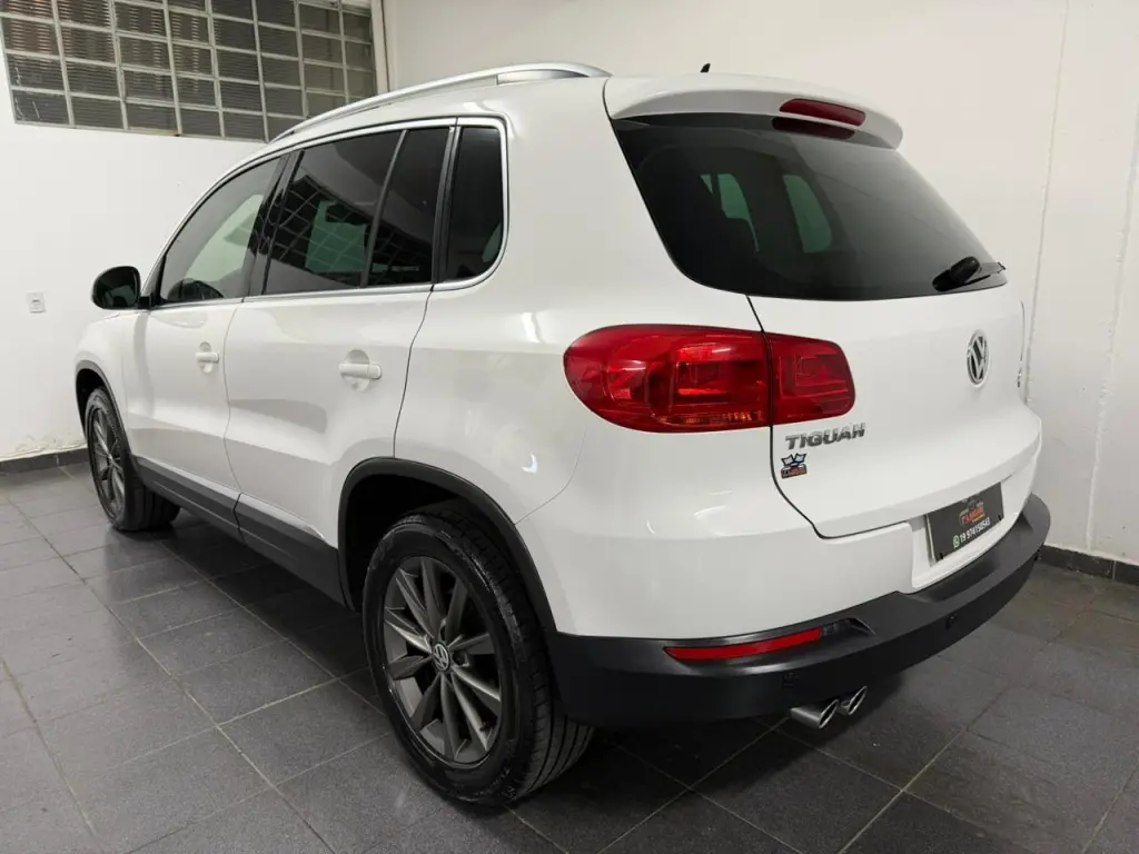 VOLKSWAGEN Tiguan - Foto