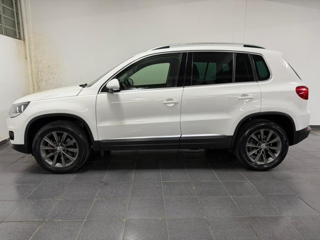 VOLKSWAGEN Tiguan - Foto