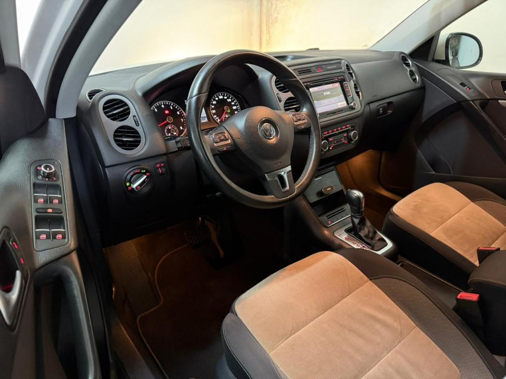 VOLKSWAGEN Tiguan - Foto