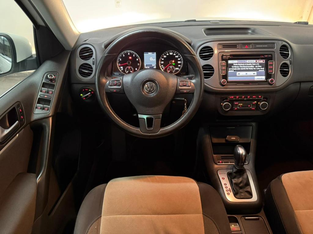VOLKSWAGEN Tiguan - Foto